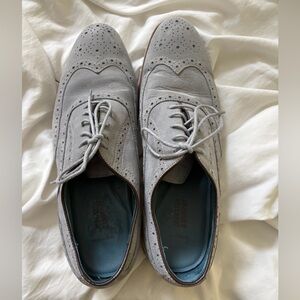 Johnston & Murphy Light Gray Suede Wingtip Derby Shoes